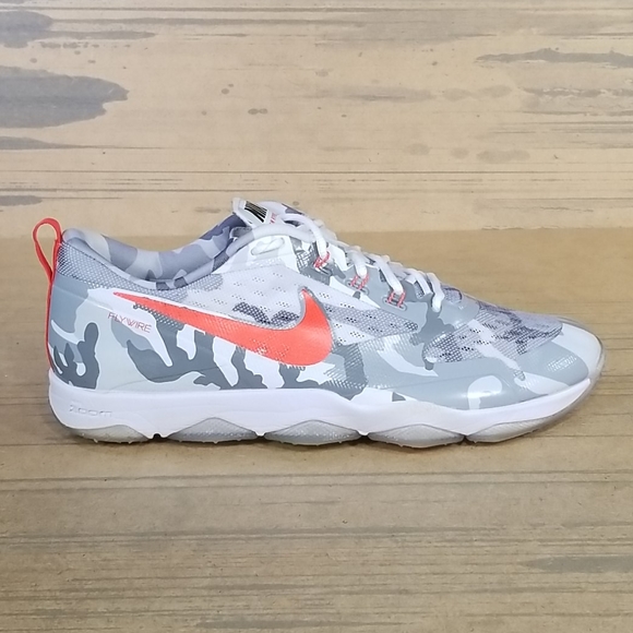 snow camo nike